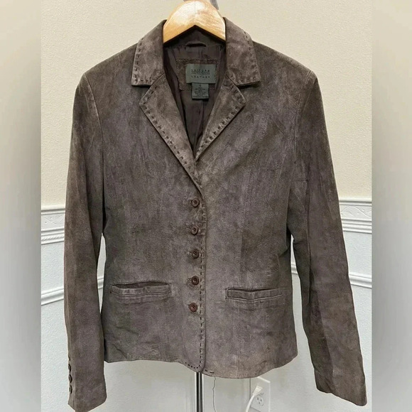 Uniform John Paul Richard Women’s SZ 8 Leather Brown Suede Button Front Jacket - Picture 1 of 4